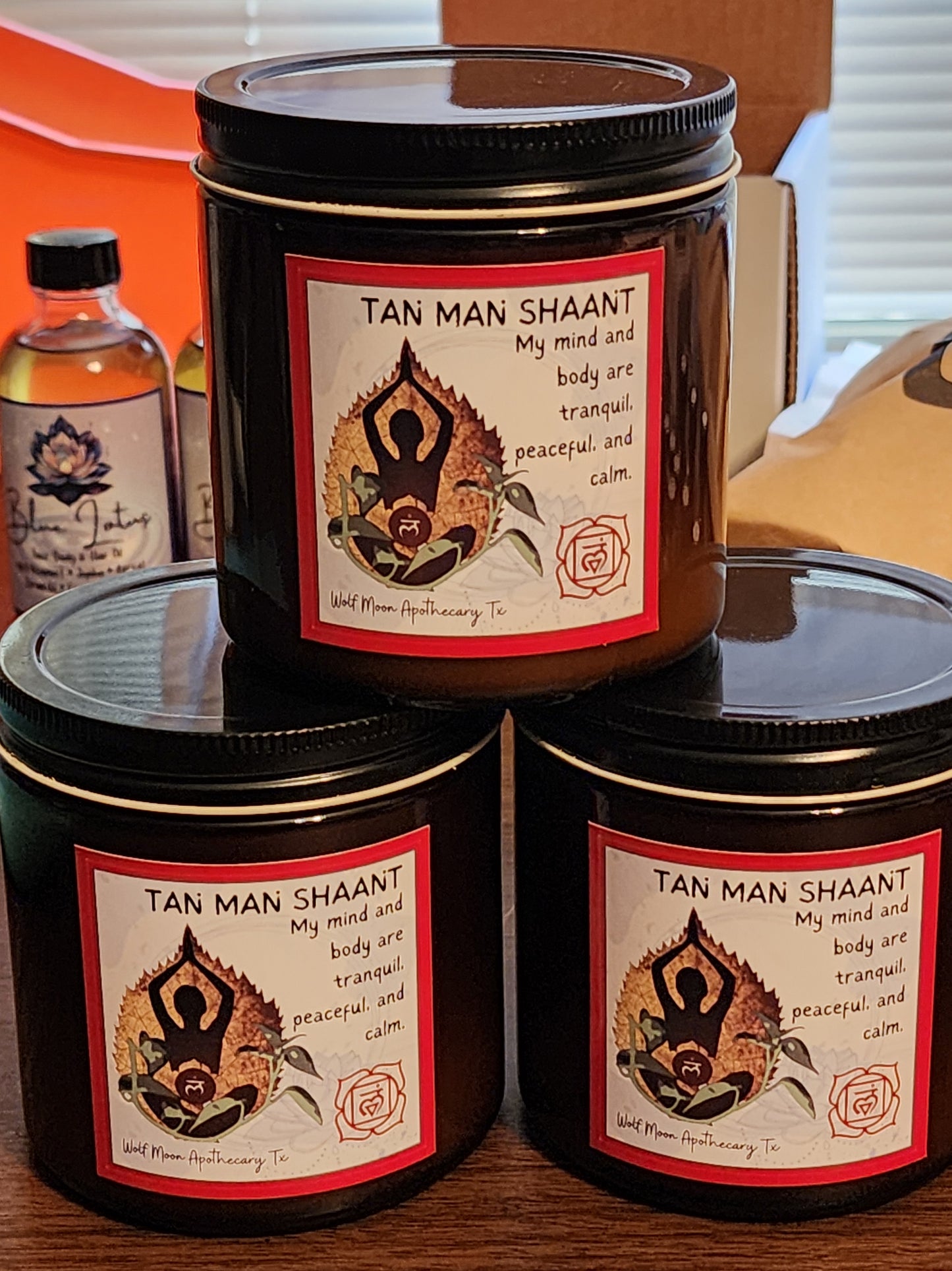 Root Chakra Candle with Crystals