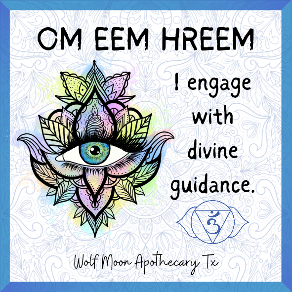 Third Eye Chakra Candle with Crystals